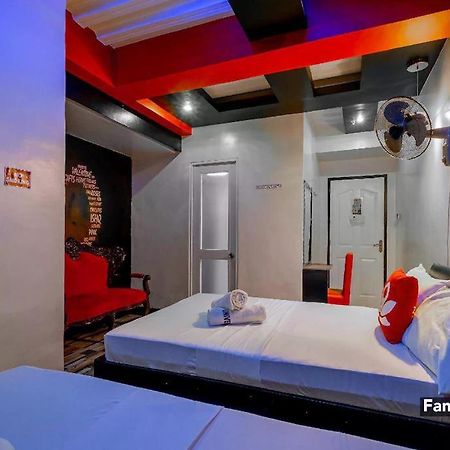 Sabel Travelers Inn Лаоаг Екстер'єр фото