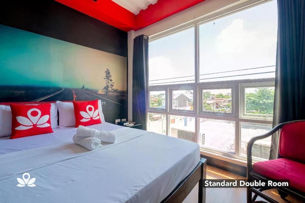 Sabel Travelers Inn Лаоаг Екстер'єр фото